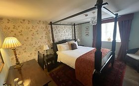 The Bubble Inn Hotel